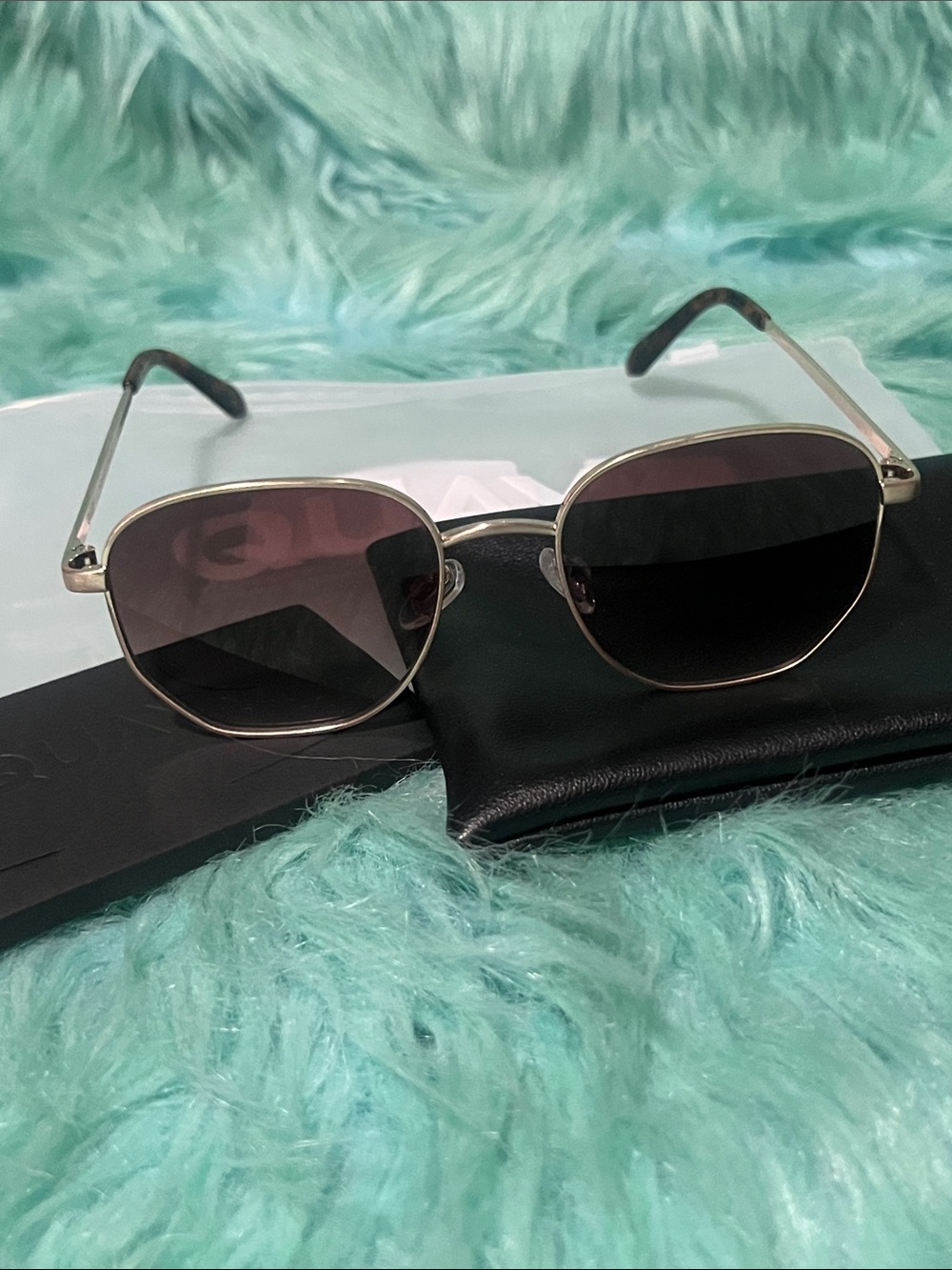 New Quay Australia Gold Frame Sunglasses with Black Gradient Lenses